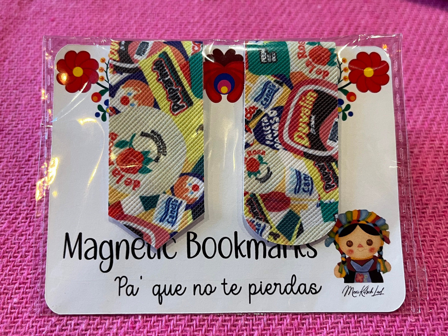 Bookmarks, magnetic bookmarks, magnetic page saver, mexican bookmark, book lovers, lotería, sugar skull, calaverita, concha, kitsch bookmark