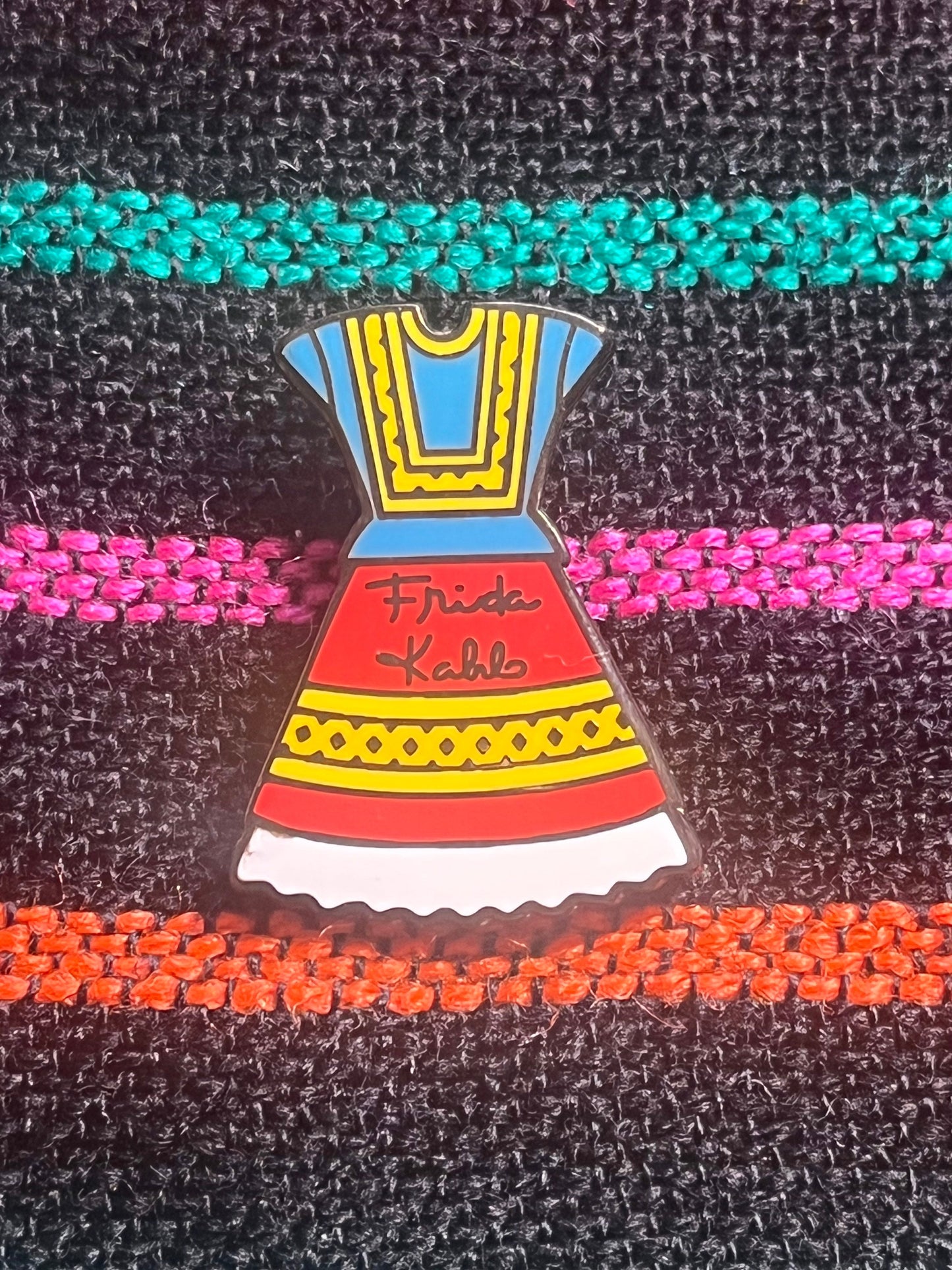 Frida Pin, Frida Kahlo pin, Frida, Frida Kahlo, Pin, Mexican Pin, Mexican, Mexican present, Frida's Dress, Inspirational woman, feminist Pin