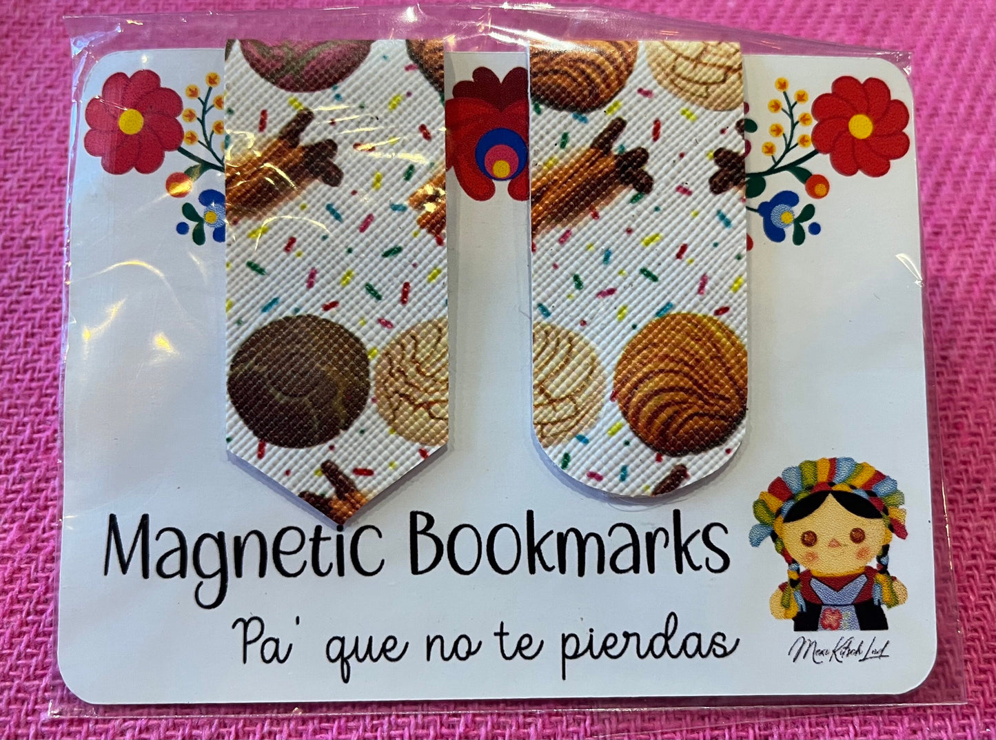 Bookmarks, magnetic bookmarks, magnetic page saver, mexican bookmark, book lovers, lotería, sugar skull, calaverita, concha, kitsch bookmark